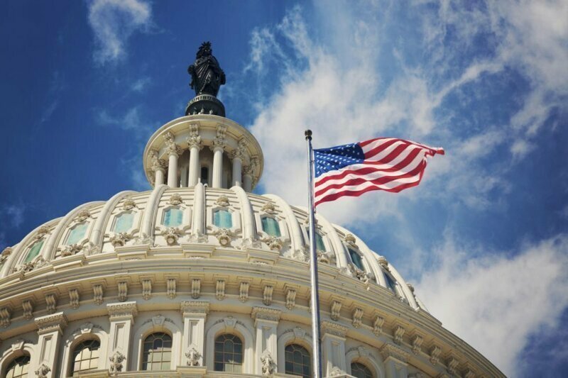 Киев потерял США. Теперь Украину будут мочить и демократы, и республиканцы