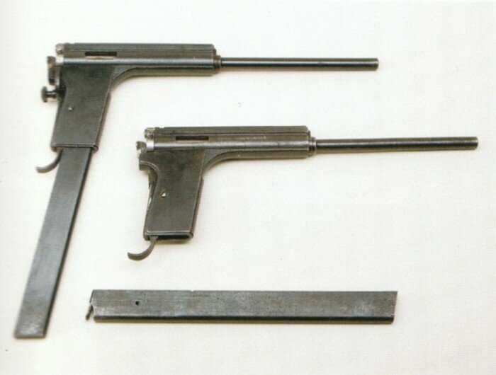 2. Пистолет Frommer Stop переделанный в Пистолет-пулемет  M.17