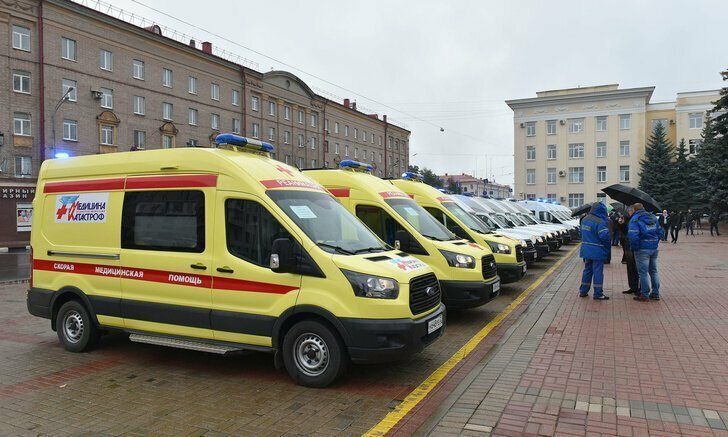  В Брянскую область поступило 15 машин скорой помощи