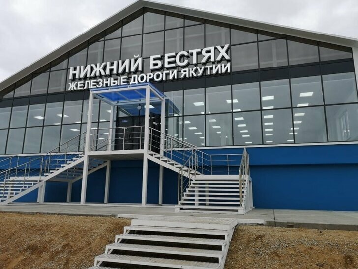 В Якутии построен пассажирский павильон на речном причале Нижний Бестях