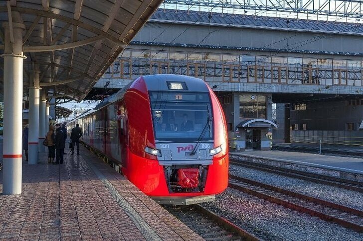 Из Челябинска в Магнитогорск приехала первая «Ласточка»