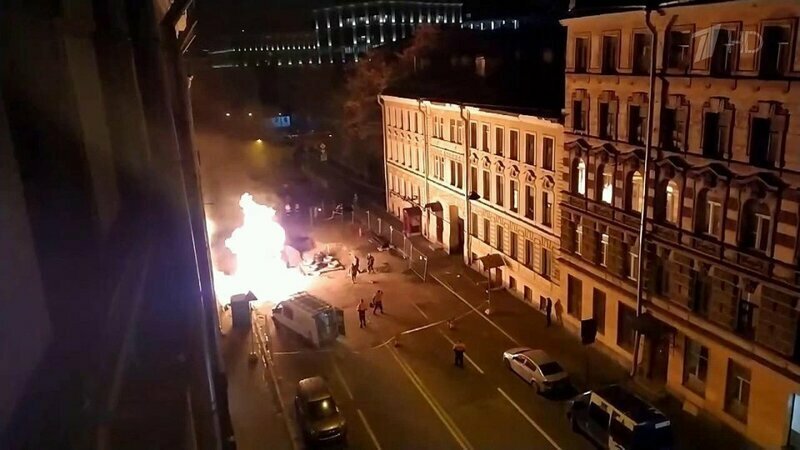 В центре Петербурга ночью взорвалась газовая труба