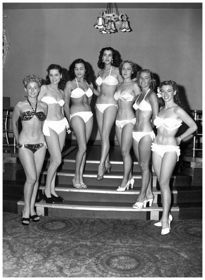 Семеро претенденток на победу в конкурсе красоты «Мисс Мира» 1951 года. 