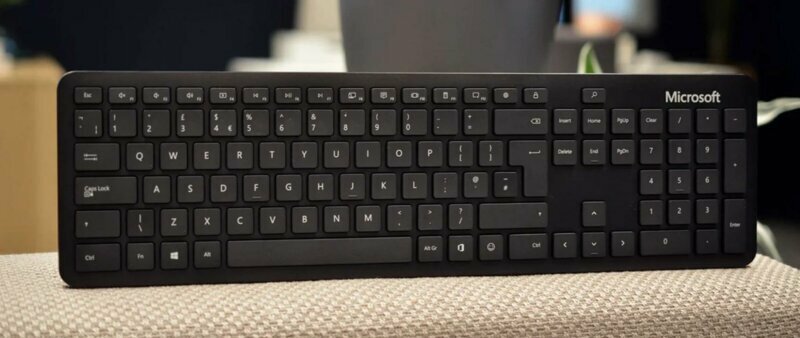 С подачи Microsoft на стандартную клавиатуру добавляют две кнопки