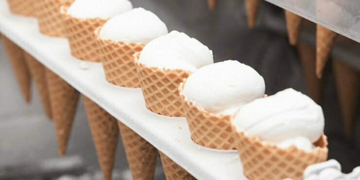 Подписано соглашение о строительстве завода по производству мороженого на 500 новых рабочих мест.