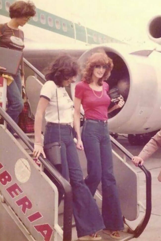 25 редких полароидных снимков девочек-подростков в 1970-е