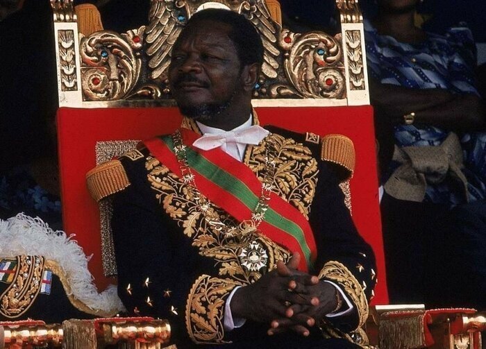От каннибала до императора один шаг: 4 истории африканских президентов
