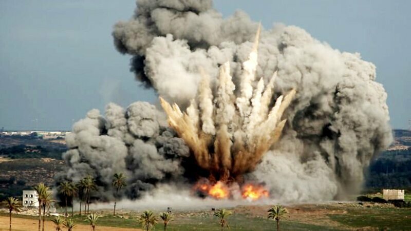 Пытаются замести следы? Американцы в Сирии разбомбили собственный склад боеприпасов