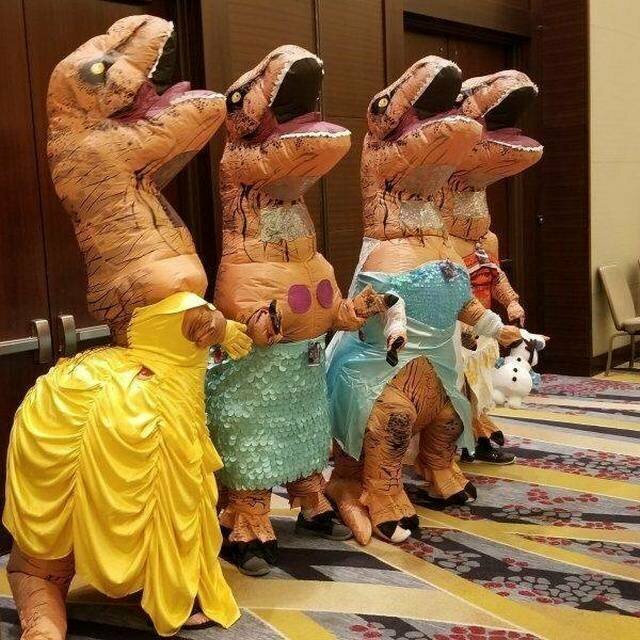 Эти вездесущие динозавры