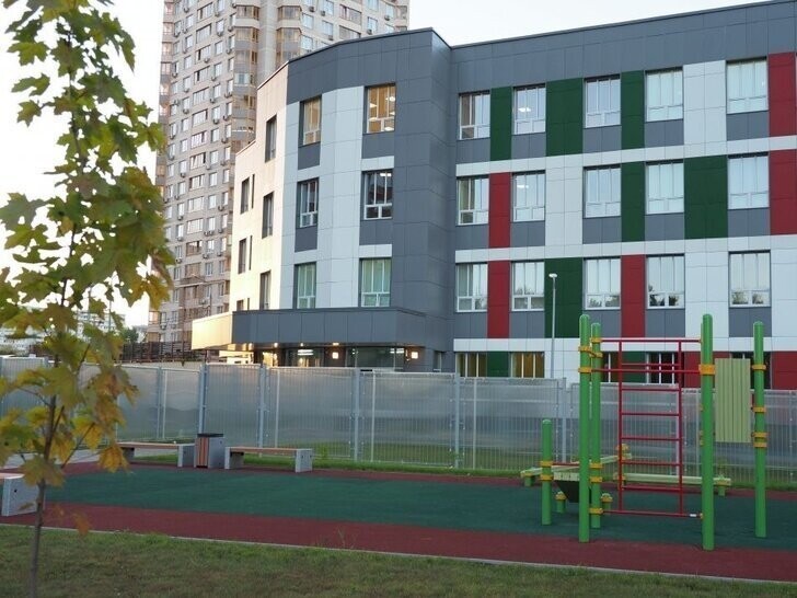 В Москве открылась новая школа на 550 учащихся