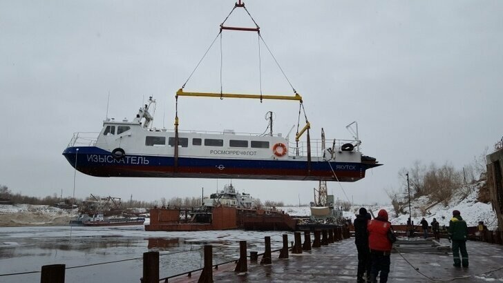 В Ленском бассейне принято головное промерное судно «Изыскатель», построенное на Ярославском СЗ