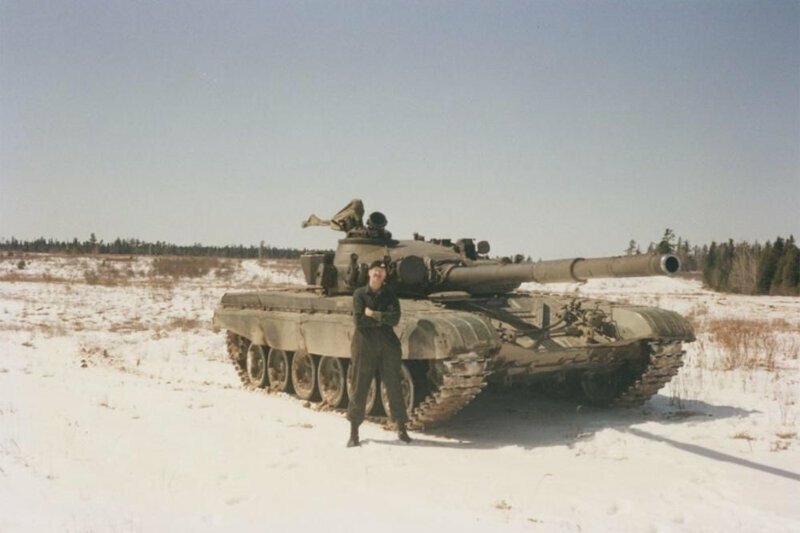 Стойкость и простота: чем Т-72 удивил канадских танкистов