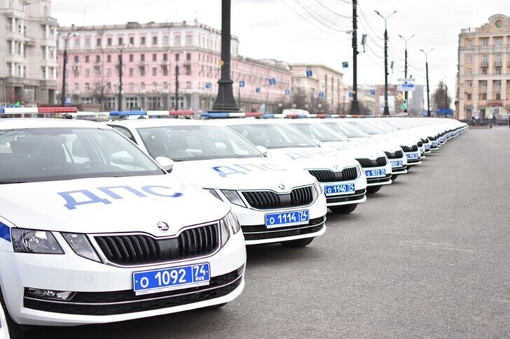 Полиция Челябинска обновила автопарк. В автопарке южноуральских силовиков масштабное пополнение — 132 машины марки Shkoda Octavia и 17 автозаков.
