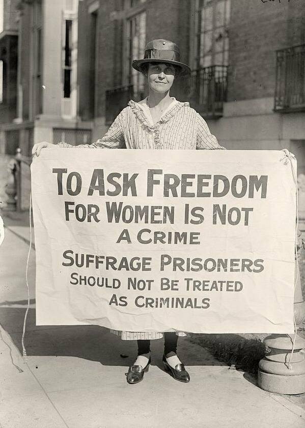 Пикет за права женщин. Феминизм - начало. США. 1910-е. 