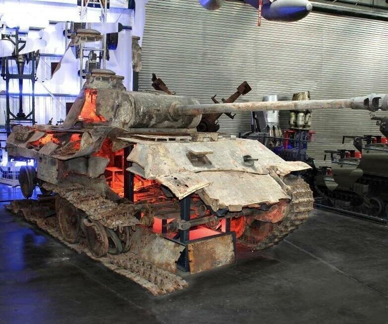 Что будет, если Т-90 стрельнет по немецкой Пантере