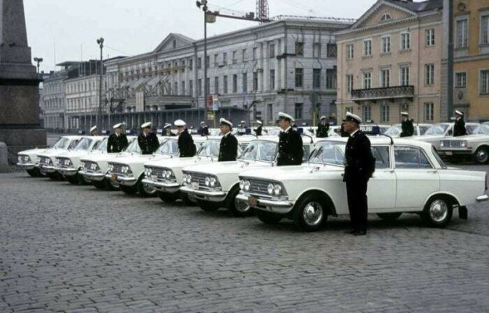 Автомобили Москвич–408 для полиции города Хельсинки, 