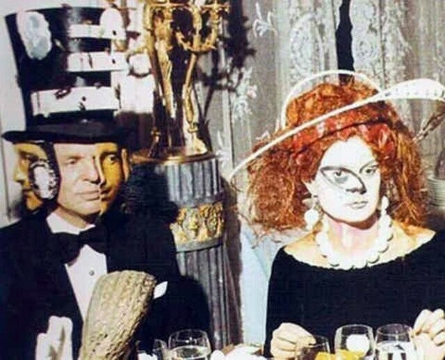 Фантасмагория и сюрреализм: бал у Ротшильдов в 1972 году