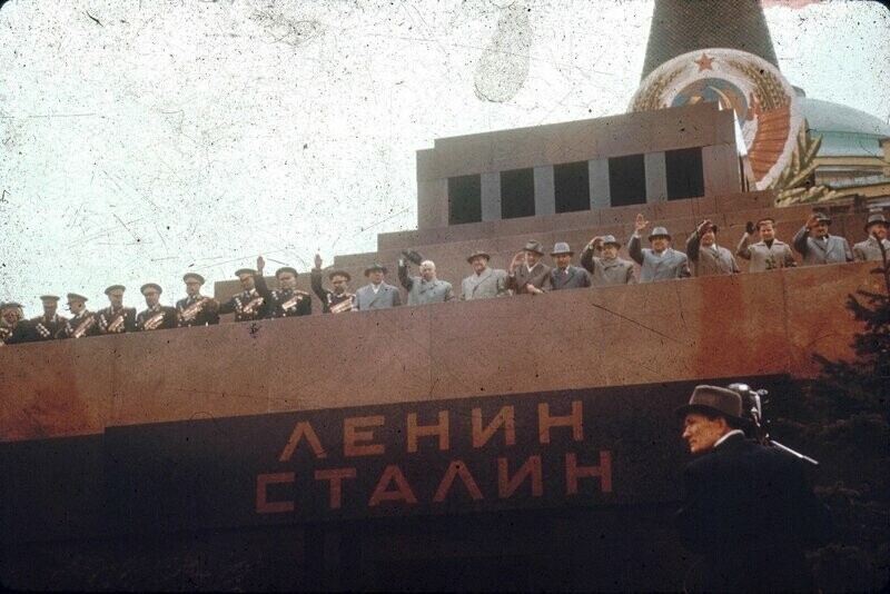Похороны Сталина: Хэллоуин по-советски