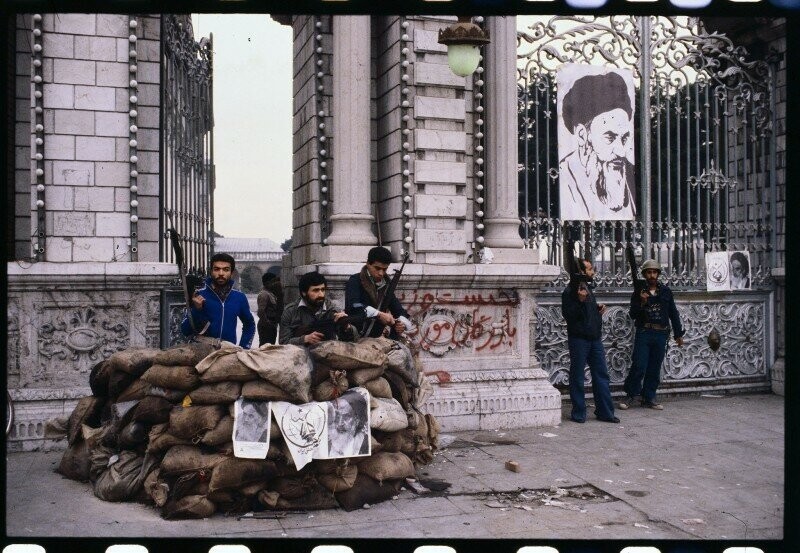 Иранская революционная гвардия котролирует ключевые пункты Тегерана, 1979: