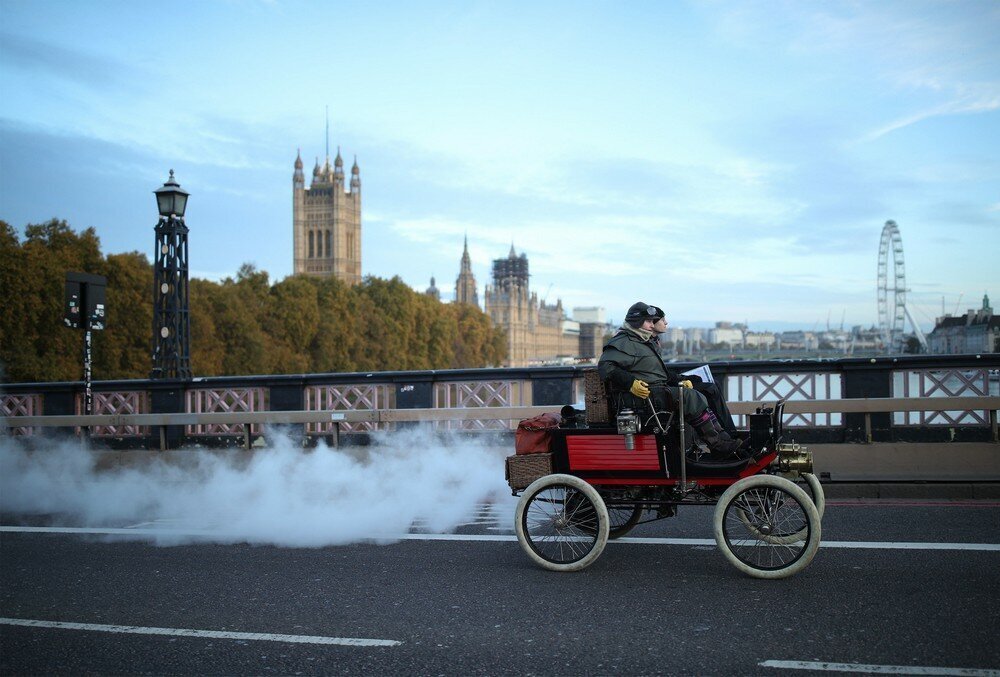 Bonhams London to Brighton veteran car Run