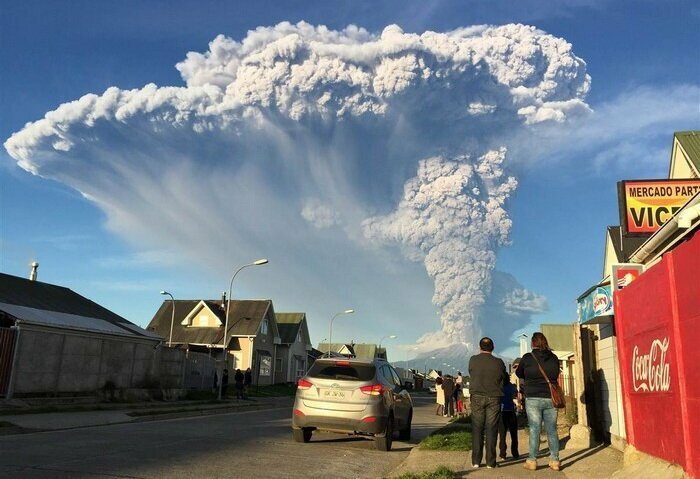Извержение вулкана Кальбуко. Чили