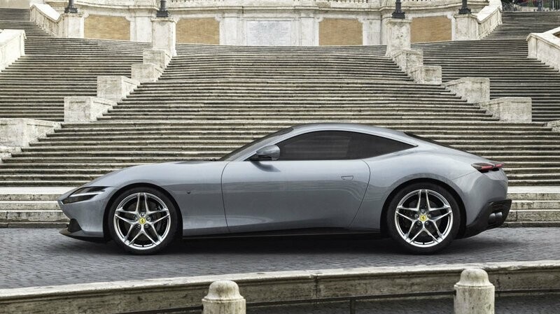 Ferrari презентовала новый спорткар