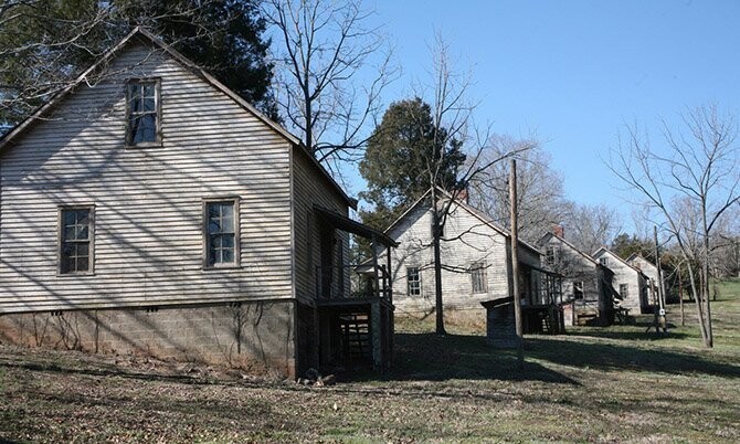 Henry River Mill Village — «Голодные игры»