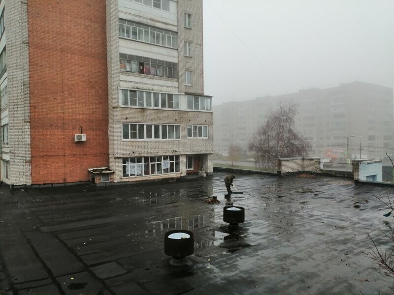 Вот так было перед ремонтом крыши в Ярославле