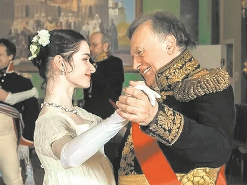Попытка суицида Соколова из-за любви?