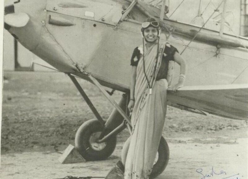 Sarla Thakral, первая индийская женщина - лётчик