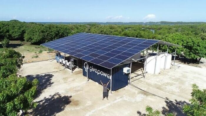 Солнечная электростанция функционирует в кенийском городке Киунга с августа этого года