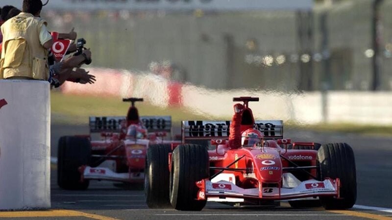 Продается легендарный формульный двигатель Ferrari, который стоял на болидах Шумахера и Баррикелло
