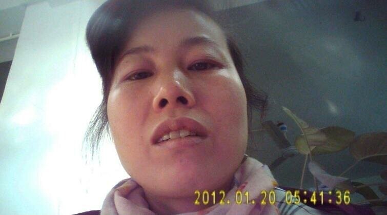 "Моя камера безопасности пришла с фотографией работницы китайской фабрики, которая случайно сфотографировала себя 