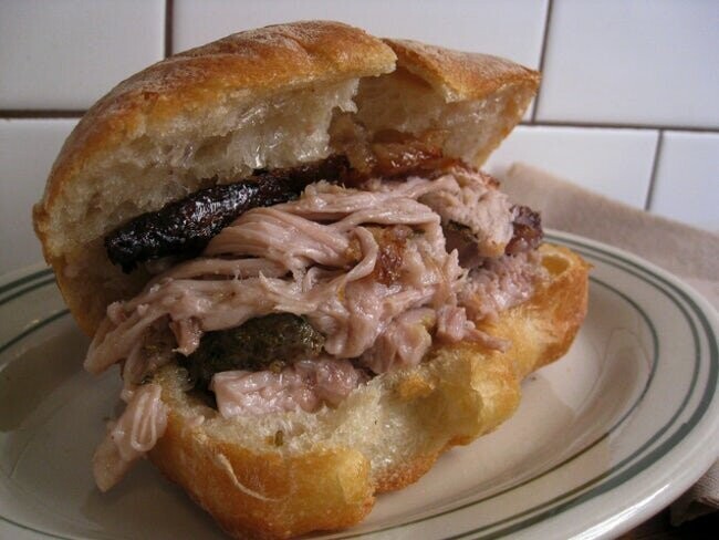 Италия: сэндвич со свининой