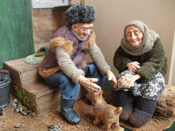 Эти милые и удивительные игрушки показывают жизнь пожилых людей в России