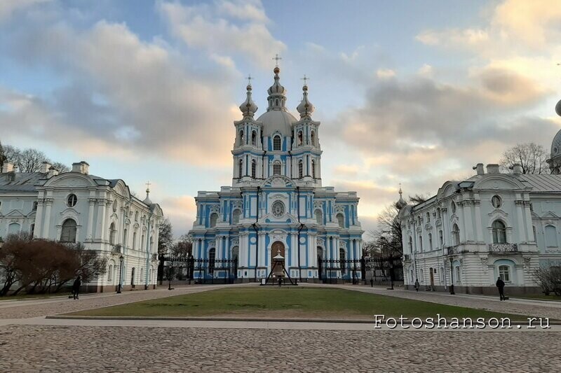 Бродя по Санкт-Петербургу