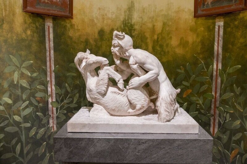 Секретный музей эротического искусства в Неаполе