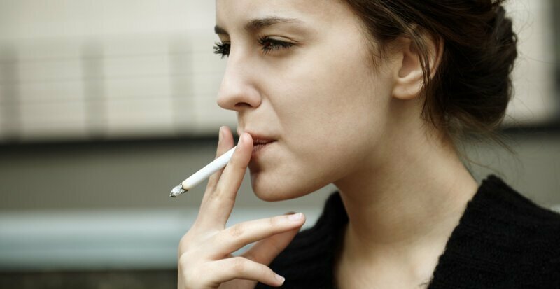 Курильщики в РФ готовы отстаивать свои права на употребление табака