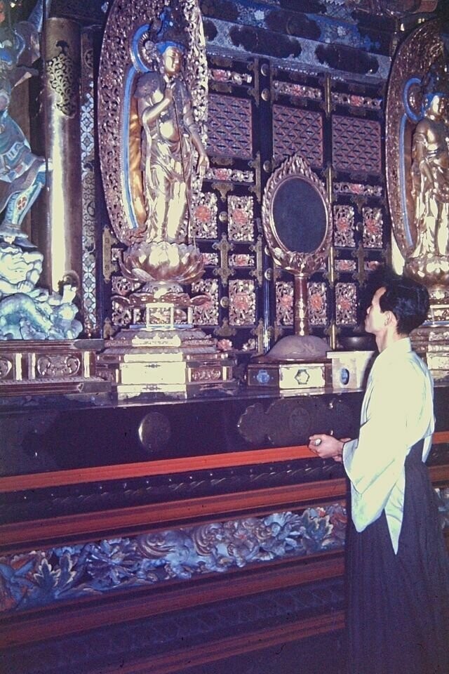 Храм в Никко, 1949