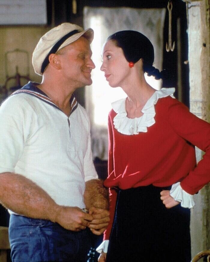 Робин Уильямс и Шелли Дюваль в роли симпатичных Попай и Олив в Попайе, 1980. 