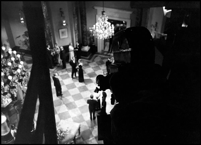 Закулисные снимки и кадры из культового фильма Альфреда Хичкока "Дурная слава"