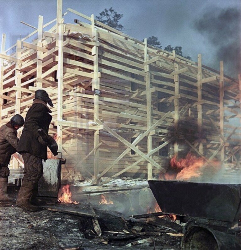 Братск Строительство лесопромышленного комплекса Мороз -50 градусов, 1959: