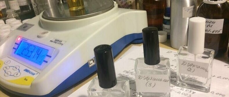 "Тысяча чертей!": в Питере создадут парфюм с запахом Боярского