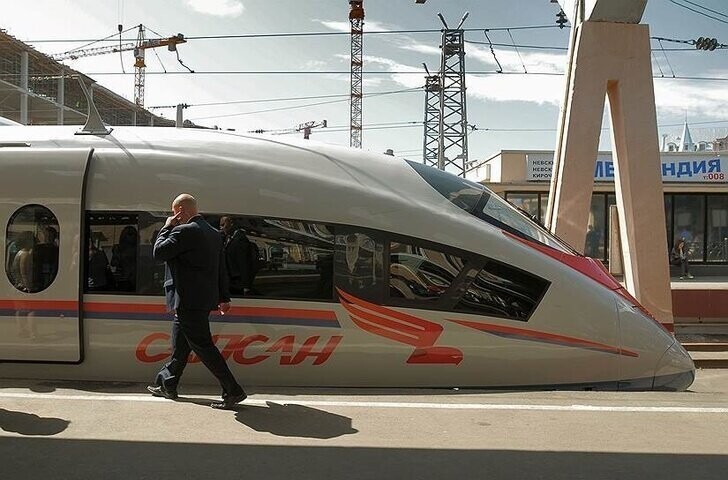 Перевозки поездами «Сапсан» выросли за 11 месяцев на 3,7%