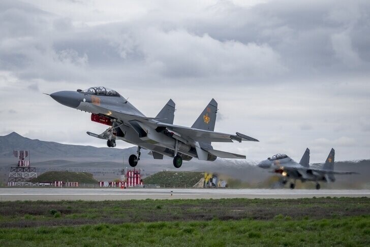  Заключен контракт на поставку очередных Су-30СМ для ВВС Казахстана