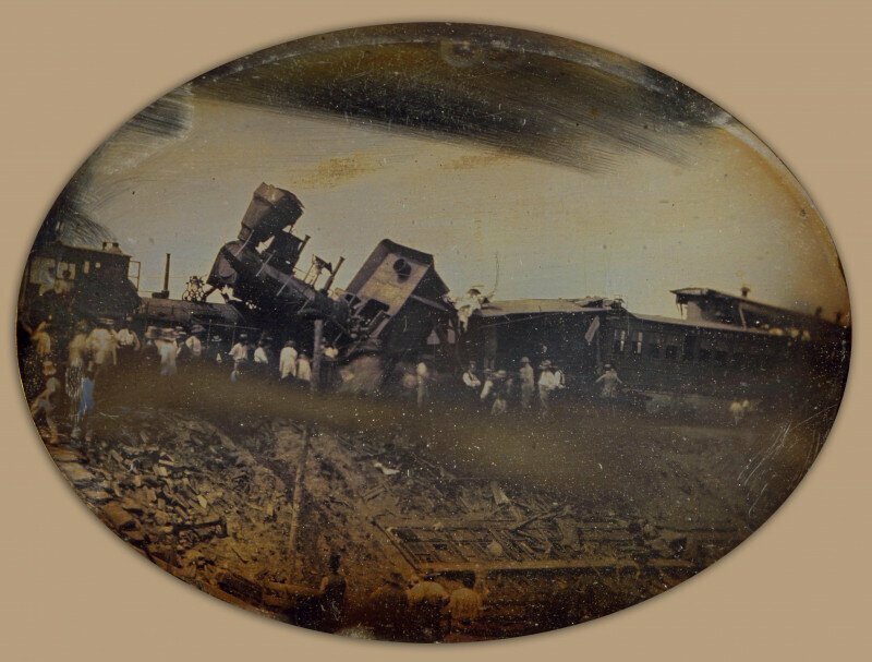 Самое раннее известное фотографическое изображение, крушения поезда. США, Род-Айленд, 12 августа 1853 года.