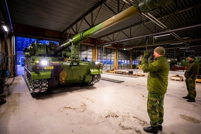 Норвегия получила первые южнокорейские 155-мм самоходные гаубицы К9