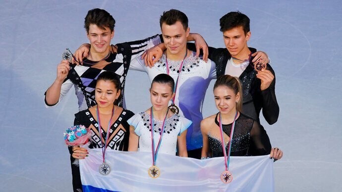 Российские пары заняли весь пьедестал в финале юниорского Гран-при