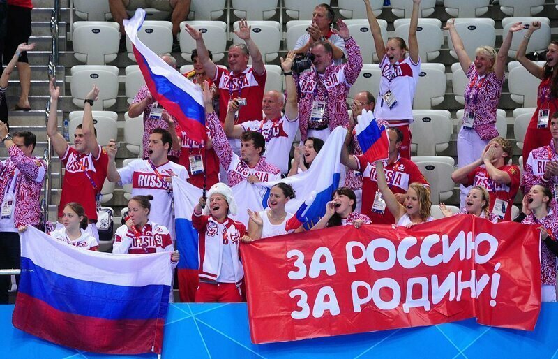 Сборная России по боксу отказалась ехать на Олимпиаду без флага