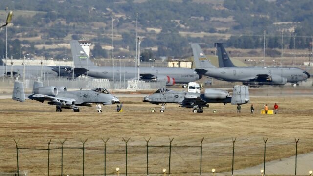 Обмен ударами из-за С-400: Турция готова закрыть базу для США